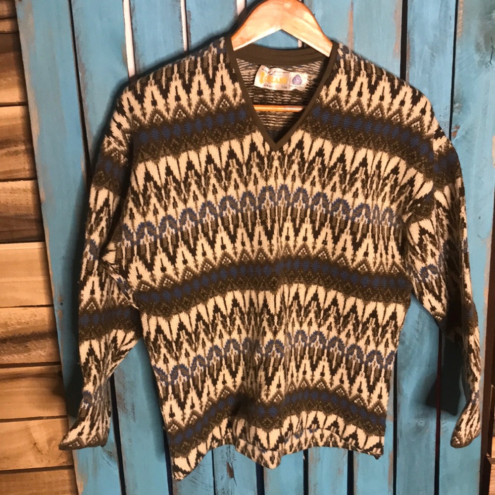 Vintage Jersey Modeller Hans Heitsch Icelandic wool v neck sweater Large 44